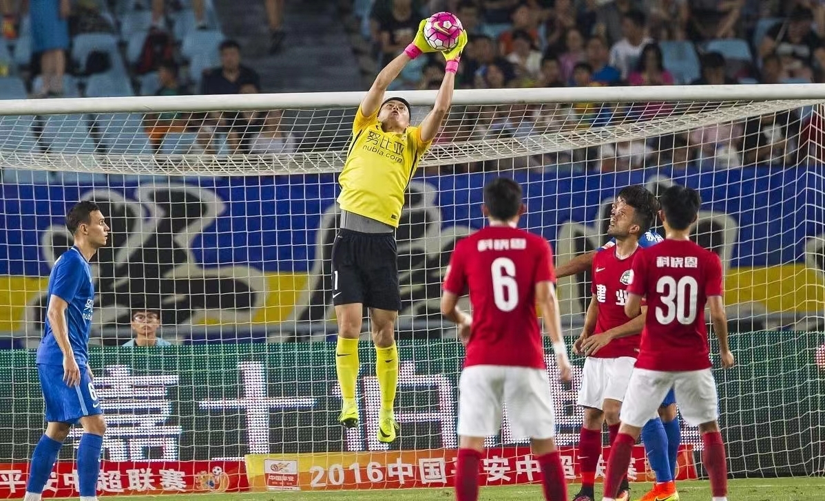 甘冈队在比赛中遭遇困难,最终险胜对手的简单介绍 甘冈队在比赛中遭遇困难,最终险胜对手的简单介绍