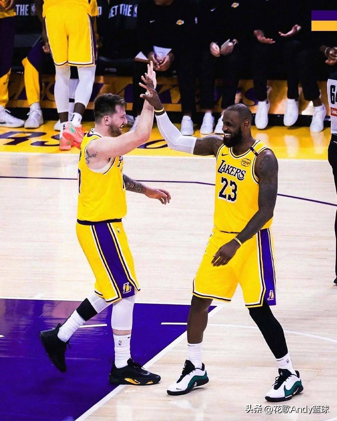 关于詹姆斯领衔湖人迎胜利,舒张道路的信息 关于詹姆斯领衔湖人迎胜利,舒张道路的信息
