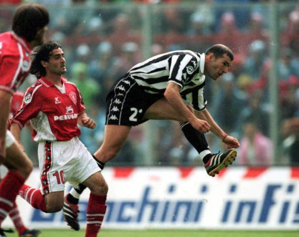 开云体育官网-佩鲁贾保级压力激增，意甲之路多难的简单介绍