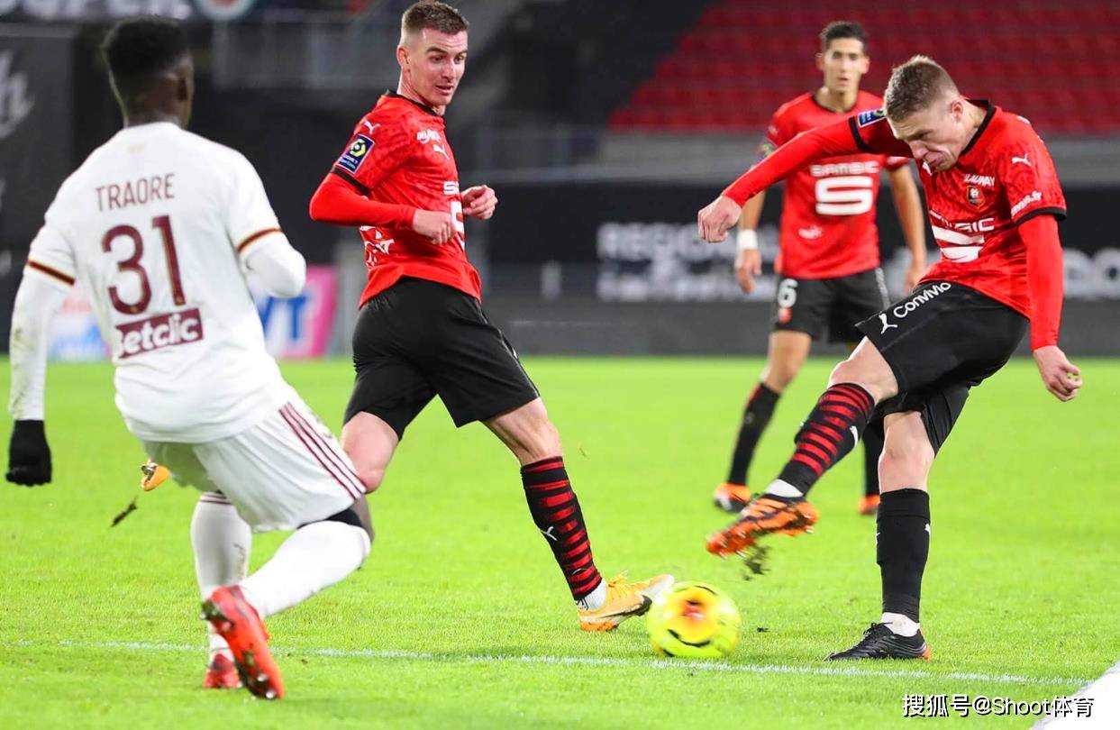 甘冈主场击败雷恩,迎来胜利 甘冈主场击败雷恩,迎来胜利